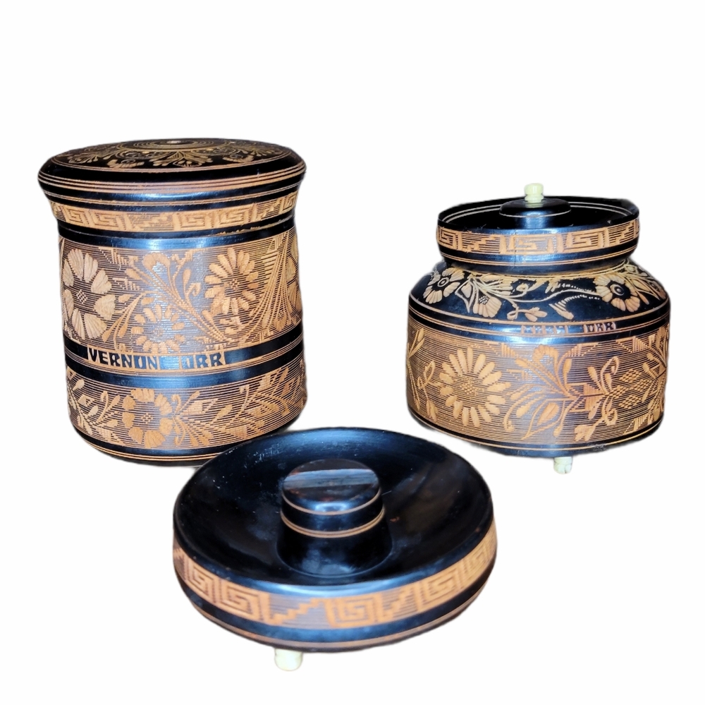 Wooden piece set